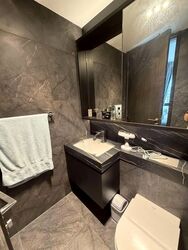 Hyll On Holland (D10), Condominium #589881021